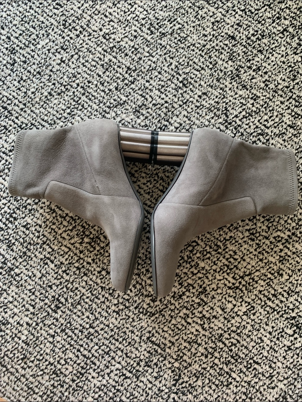 Salvatore Ferragamo Gray Suede Chukka Boots. New!! Size 7